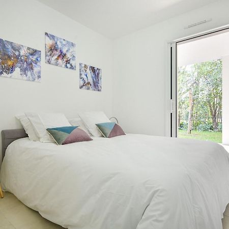 T3 Neuf - C13 - Jardin-Terrasse Et Piscine - Acces Direct Plages Et Centre Village Saint-Cyr-sur-Mer Eksteriør billede